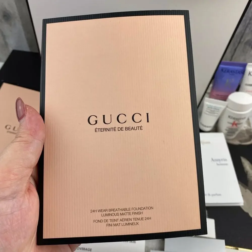 NWT Prestige Beauty Fragrance 30 Piece Gucci Celine and More Sample Set.